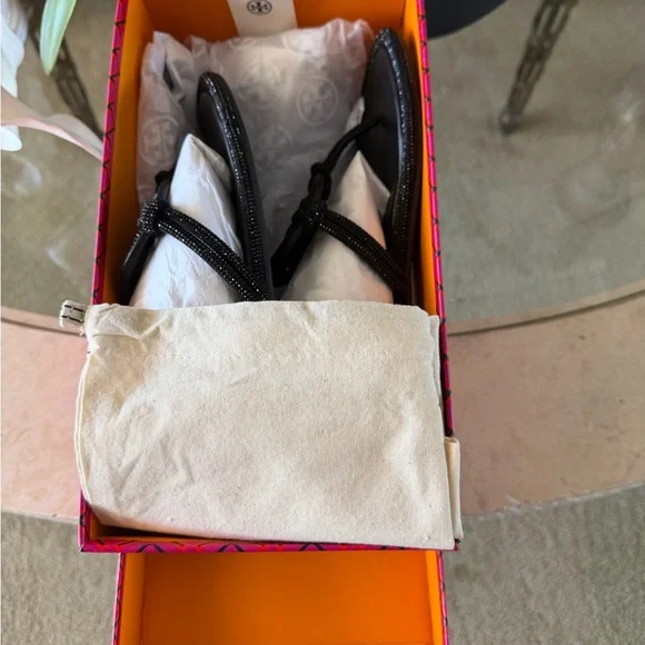 Tory Burch Miller Black Beaded Sandals Size 9 - Picture 4 of 4